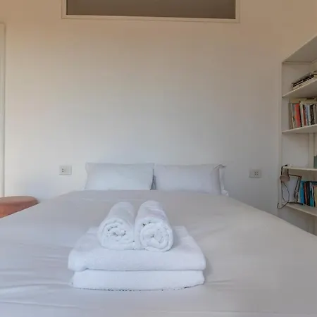 Apartamento Xenia - 2 In Pietro Custodi 10 *