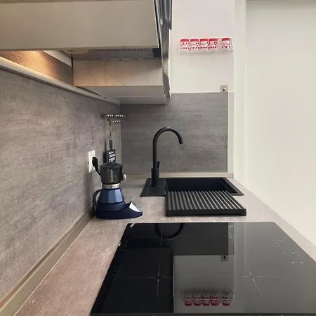 Splendido Bilocale Moderno - Wifi E Ac - Appartement *
