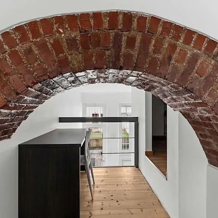 Elegant Loft Con Giardino In Citta - Scooter Park Apartman Milánó