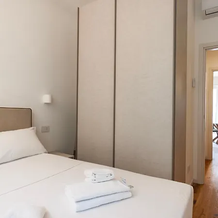 Appartamento Youhosty - Procaccini 35 *