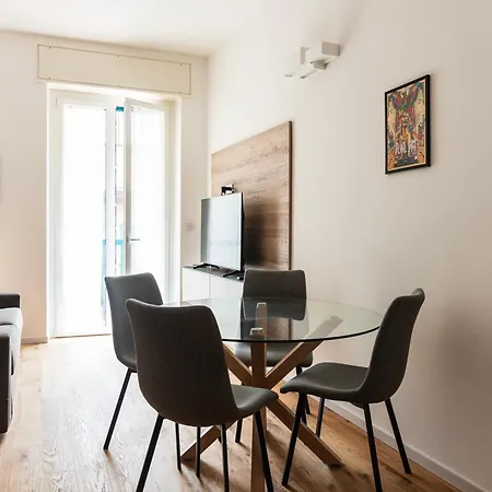 Youhosty - Procaccini 35 Appartement
