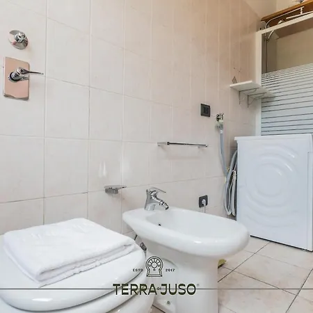Lilly's Pad In San Siro ميلان