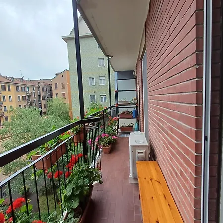 Bilocale Naviglio Grande Διαμέρισμα