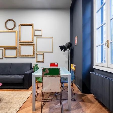 Intrho- Correnti Luxury Appartamento