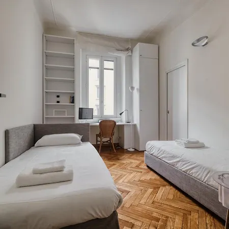 Appartement Just Urban - Elegant 2-br Flat In The Center - Porta Romana M3