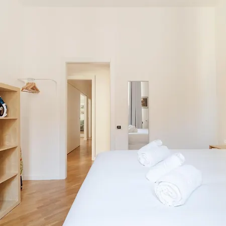 Guesthost - Spacious Flat X6 Porta Venezia Mm1