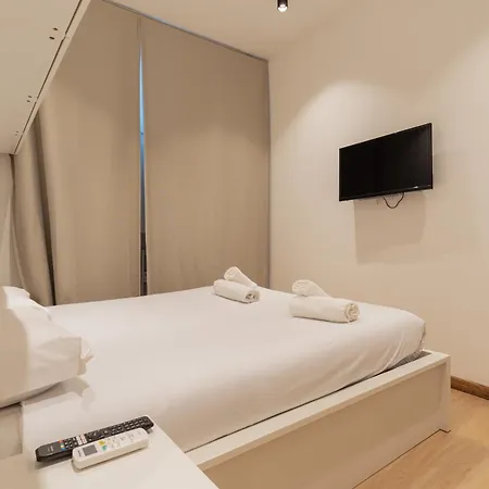 Guesthost - Stylish Flat X2 Casoretto *