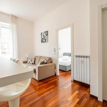 Porta Nuova's Nest - A Stone's Throw From Apartamento Milão