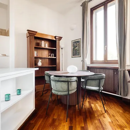 Bright 20 Min From Duomo-m4 Dateo 아파트 밀라노