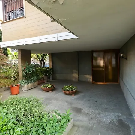 Appartement The Urban Nest One-bedroom Near M1