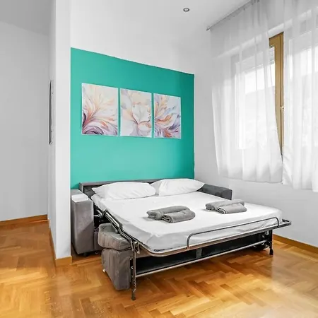 Modern With Air Conditioning