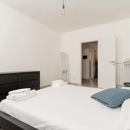 Appartement Guesthost - Comfy X4 Tolstoj Mm4 Milaan