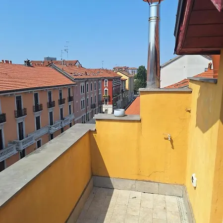 Bon11dual Accogliente Bilocale Navigli Milano