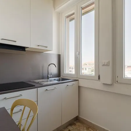 Romolo - Navigli Bright Two-room