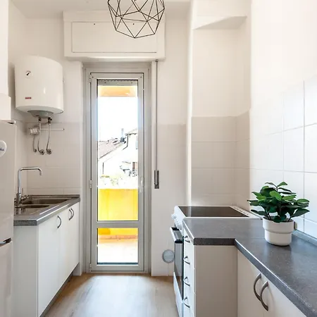 Stayeasy Pecchio1 - Corso Buenos Aires - M1 Metro