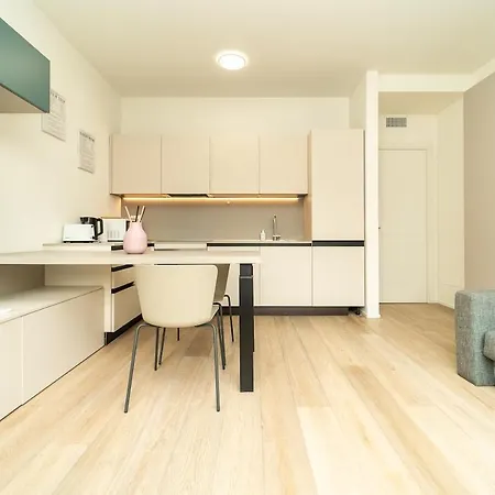 Immobiliarent Santa Sofia B Διαμέρισμα