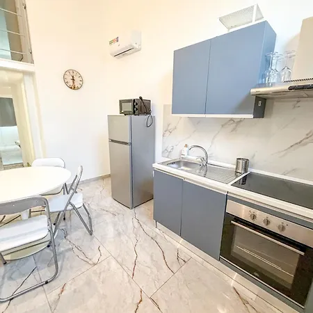 Accogliente Loft Su Due Livelli A - Metro M1 * Μιλάνο