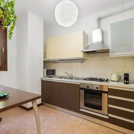 Marche - Wifi - Metro M3 - Culla Appartement *