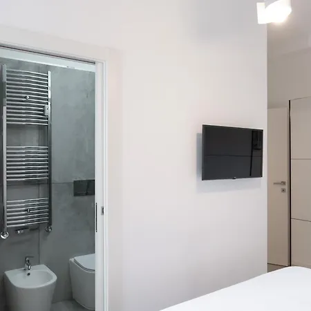 아파트 Premium 3 In Navigli, Darsena *