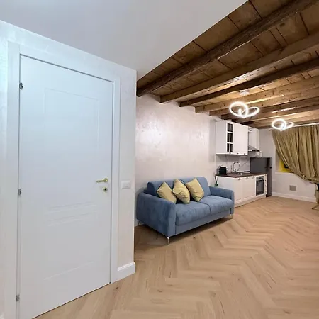 Exclusive In The Heart Of Апартаменты
