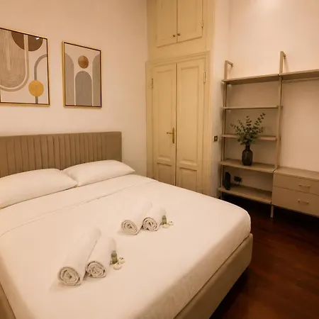 Private Garden & Free Parking - 2 Bedroom *
