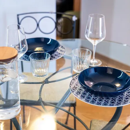 Διαμέρισμα Two-room Flat In Near The Duomo *
