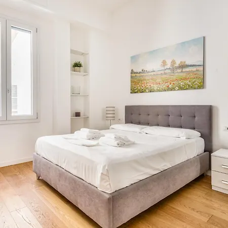 New Center Luxury - 2 Pax - Corso Magenta Apartman Milánó