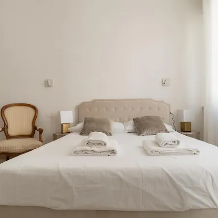 Apartman Guesthost - Cozy Balcony X6 Guastalla