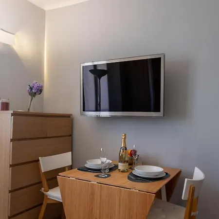 M3 And M4 - Premium Design Porta Romana Apartamento Milão