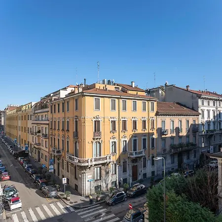 Arts At Porta Venezia Area * Milano