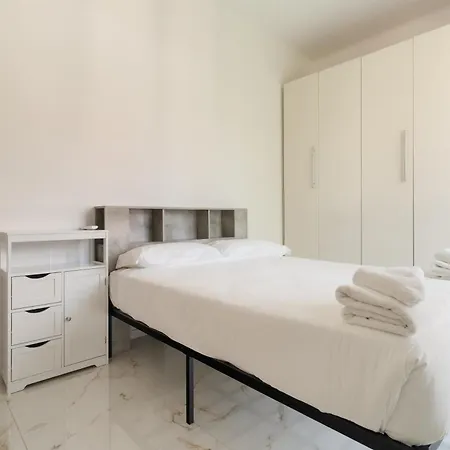 Guesthost - Cozy With Terrace Dergano Apartamento *