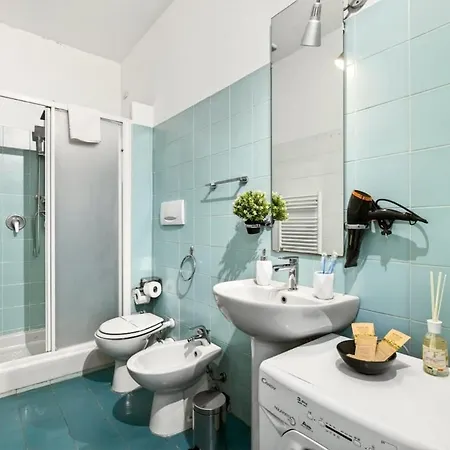Elegant Comfort Prime Area With Ac & Wi-fi Apartamento