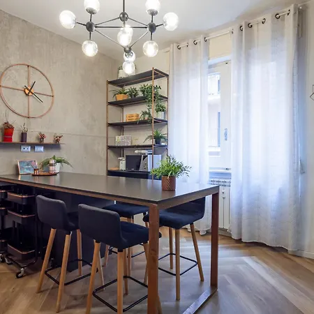 아파트 Xenia - Three-room In Via Laurana 5 *