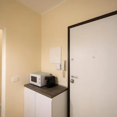 Venezian 10 - Urban Living