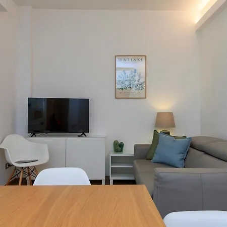 Xenia - 2 In Viale Romagna 22 Apartamento *