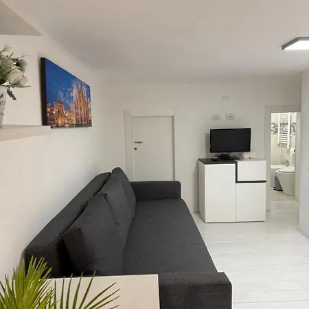 Comfort Loft 3br 3ba&fast Wi-fi 15 Minutes To Duomo Milano