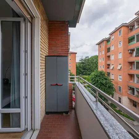 Xenia - 2 In Via Codogno 1 * Milano