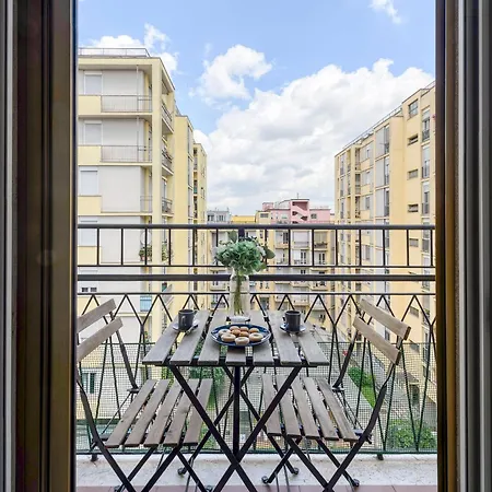 Apartamento Via Cadibona, 10 - Living