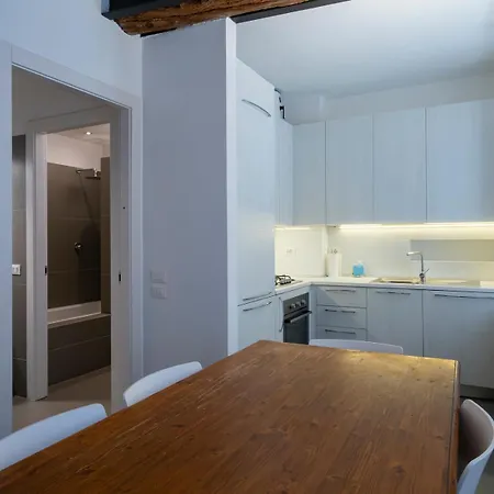 Bilocale Su 2 Livelli - Ripa Di Porta Ticinese 아파트 밀라노
