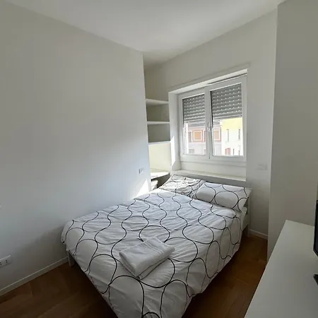 Trilocale Moderno Con Terrazzo E Parcheggio * Milan