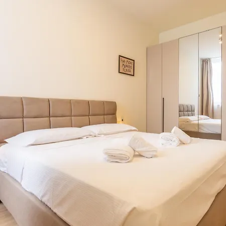 Luxury - Zenith Towers - 12 شقة *