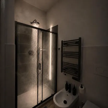شقة G House - Design E Comfort A - M4 Frattini Per Areoporto Linate