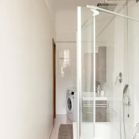 Porta Venezia Bilocale Premium Apartamento Milão