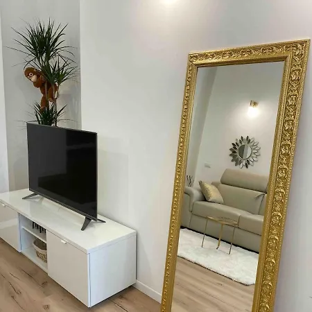 شقة Citylife Designer - 75m2 - Near Metro *