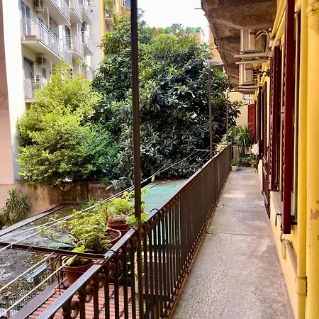 Apartamento Charming Cozy Flat In The Heart Of Porta Venezia Milán