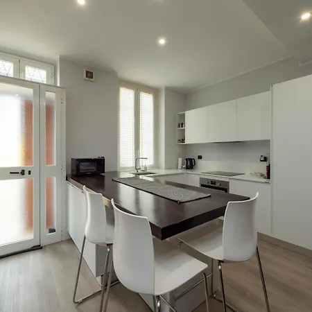 Apartamento I-host - San Gottardo 15 Milão
