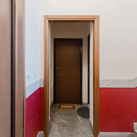شقة Gohost - Charming And Bright Flat Next To Porta Romana
