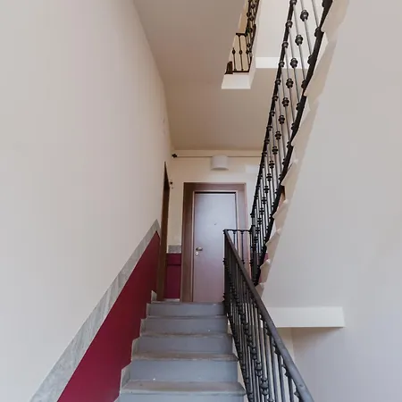 شقة Gohost - Charming And Bright Flat Next To Porta Romana
