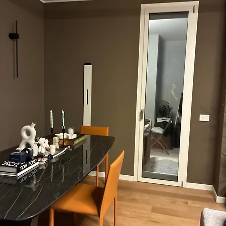 Stylish Modern 2-bedroom In