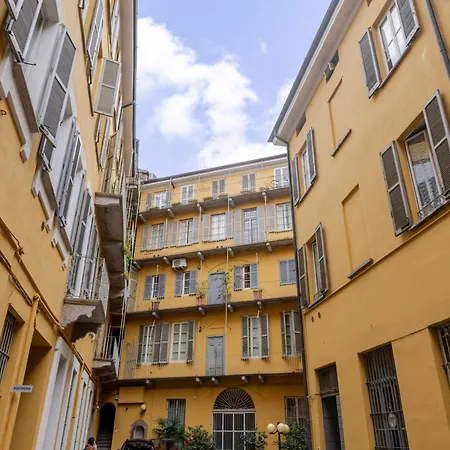 Loft 10 Min Walking Distance To Duomo